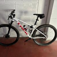 Trek X Caliber 8 Tg. M/L 2023