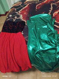 due vestiti da donna elegante 