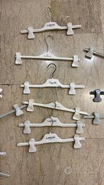 grucce e pinze marcati  0,50€ cad o blocco