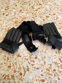 Domyos Guantoni + cinghie proteggi mani