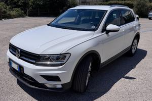 Volkswagen Tiguan 2.0 tdi Business UNI PROPRIETARI