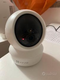 Telecamera EZVIZ