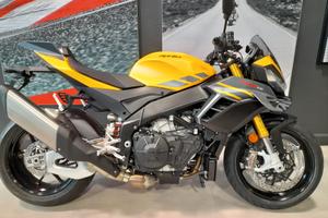 Tuono V4 1100 scorpion yellow