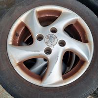 gomme e cerchio peugeot