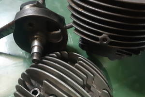 Cilindro polini senza pistone albero cono 20 testa