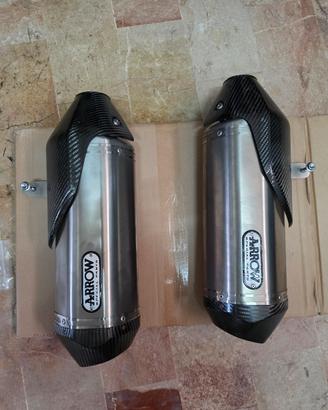 triumph speed triple 1050 rs scarico alto arrow