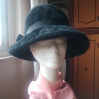 Cappello Kangol in lana d'angora nero
