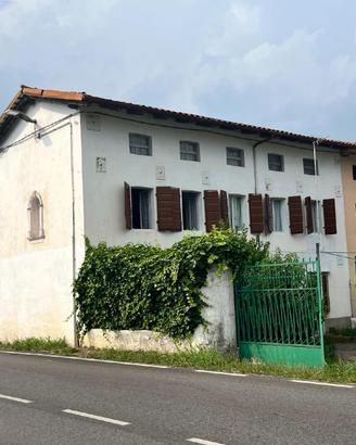 PIGNANO - SPAZIOSA CASA IN LINEA DA RISTRUTTURA...