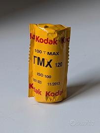 Rullo Pellicola 120 Kodak T-MAX TMAX 100 Scaduto