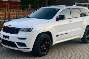 Jeep Grand Cherokee S