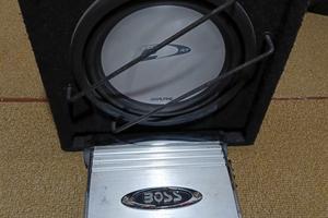 amplificatore  con sub per auto  Boss CH450