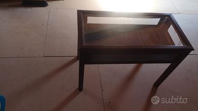Tavolino/vetrina