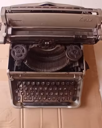 Macchina da  scrivere