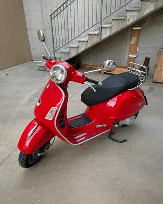 Vespa GTS 250