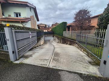 BOX A CORNATE D'ADDA
