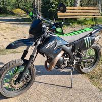 yamaha DT 50 motard (Malaguti xtm)