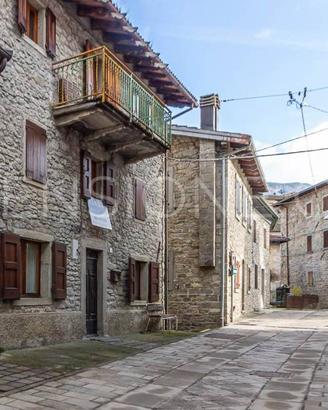 Casa indipendente di 180 m² con 5 locali a Rioluna