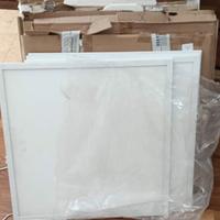 lotto di pannelli a LED da testare