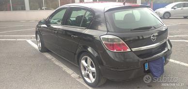 Opel Astra 1.6 Cosmo gpl
