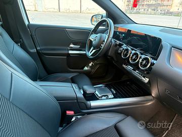 Mercedes Classe B 180 Sport Plus Auto 136 CV