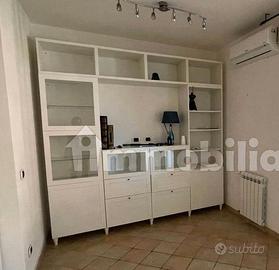 Mobile libreria a parete