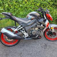 UM XTREET 125cc NAKED LIQUID COOLED