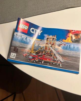 LEGO City 60216 Stazione dei Pompieri