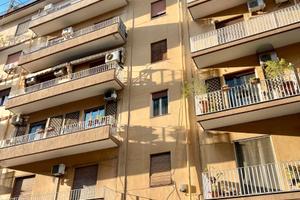 Zona Notarbartolo - 6 vani