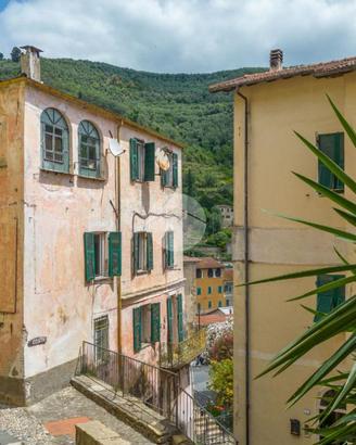 CASA INDIPENDENTE A DOLCEDO