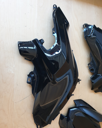 Bmw r 1200 gs lc triple black carene
