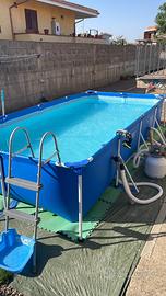 Piscina  4,5 x 2,2 x 0,85