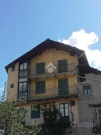 4 LOCALI A CERES