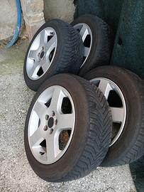 CERCHI È GOMME M+S per VW