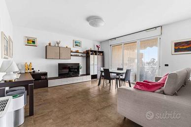 Appartamento di 103 m² con 3 locali e box auto dop