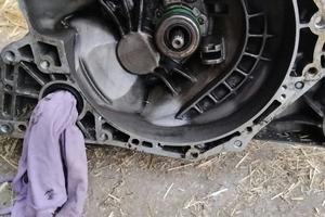 Cambio Manuale Opel 1.6 Metano / Benzina come nuov
