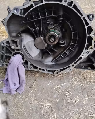 Cambio Manuale Opel 1.6 Metano / Benzina come nuov