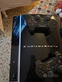 PlayStation 3 con 2 joystick + giochi inclusi