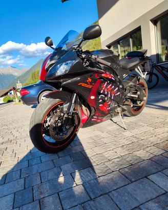 Yamaha R6 Rj15