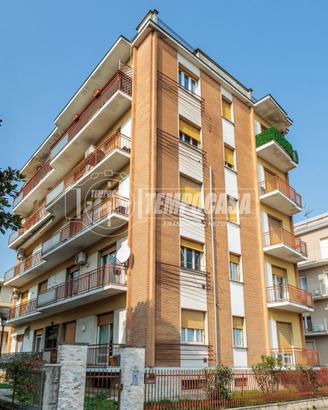 Appartamento a Parma Via Pietro Rubini 4 locali