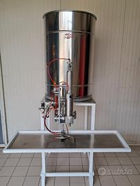 Dosatrice invasettatrice per apicoltura miele