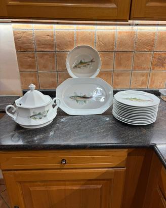 Servizio da tavola per pesce