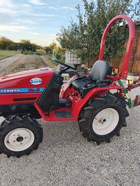 Trattore Yanmar HP 25