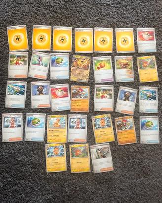 Lotto di carte Pokémon.