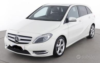Mercedes B 200CDI anche neopatentati 