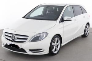 Mercedes B 200CDI anche neopatentati 