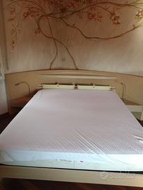 Letto matrimoniale in rovere
