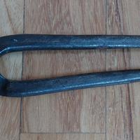 Vecchia pinza da fabbro