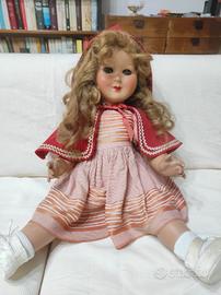 bambola cappuccetto rosso