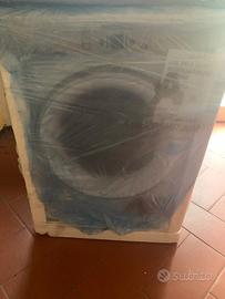 Lavatrice whirpool nuova ancora imballata