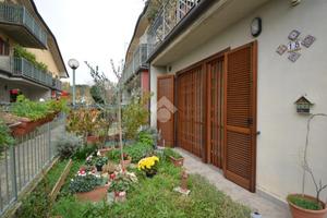 2 LOCALI A BREMBATE